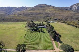 9 Bedroom Property for Sale in Stanford Western Cape